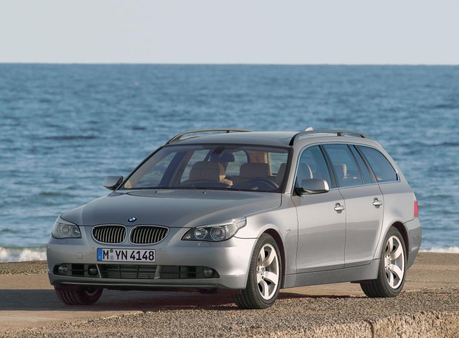  BMW 530d Touring (E61) 2004 года  (WW) (фото 2 из 40)